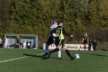 Bild 81 - Frauen TSV Vineta Audorg - SV Friesia 03 Riesum Lindholm : Ergebnis: 2:4